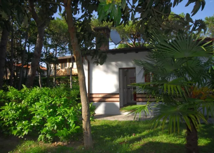 Cozy Close To The Villa